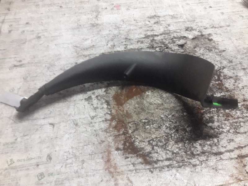 Recambio de guarnecido porton para peugeot 308 confort referencia OEM IAM 9681635677 DERECHO 