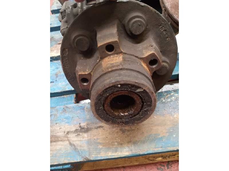 Recambio de buje delantero para nissan cabstar e cabina simple cabina individual referencia OEM IAM   