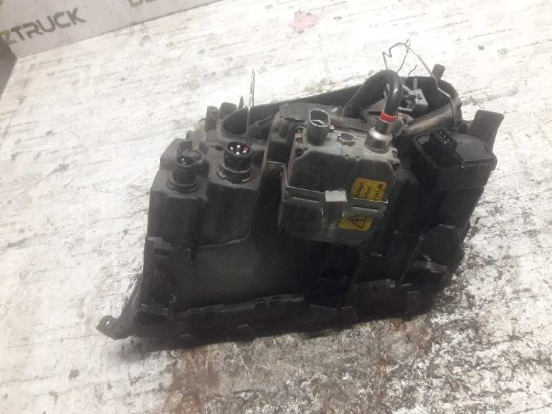 Recambio de faro derecho para audi a3 (8l) referencia OEM IAM   