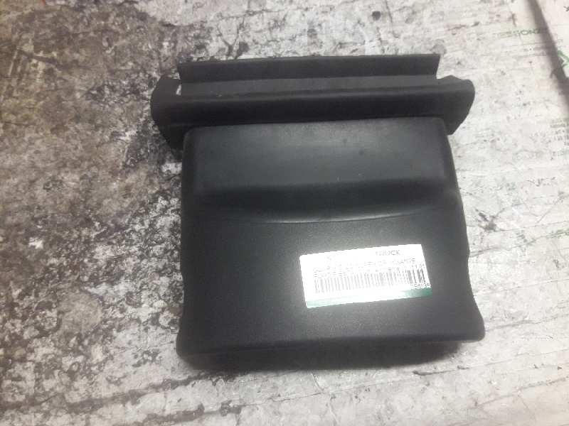 Recambio de guarnecido superior volante para ford fiesta (cbk) ambiente referencia OEM IAM 2S613530AFW  