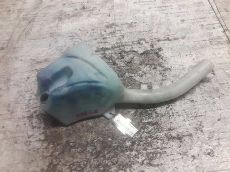 Recambio de deposito limpia para ford fiesta (cbk) ambiente referencia OEM IAM 2S6117618AH 2N1117618AH 