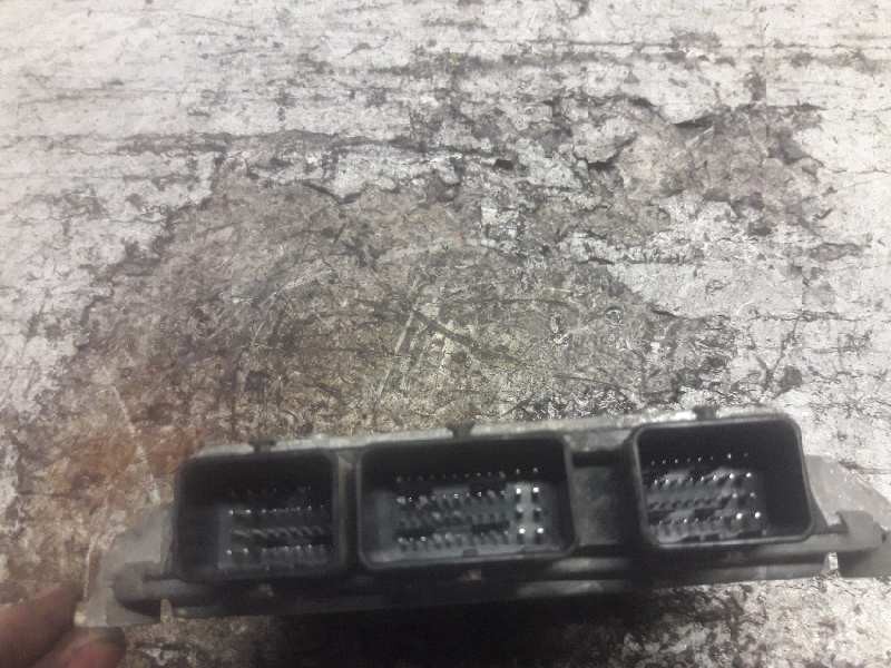 Recambio de centralita motor uce para ford fiesta (cbk) ambiente referencia OEM IAM 7S6112A650EA 5WS40632AT 7TTAJ38AC