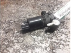 Recambio de bomba limpia para ford fiesta (cb1) ambiente referencia OEM IAM 8A6117K624AA 2 PINS 