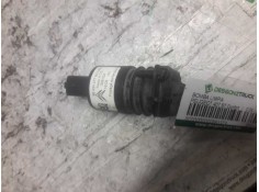 Recambio de bomba limpia para peugeot 407 st confort referencia OEM IAM 9643447780 2 PINS 