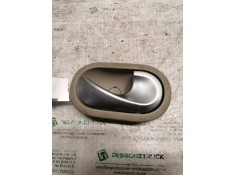 Recambio de maneta interior delantera derecha para renault scenic ii authentique referencia OEM IAM 8200028486  