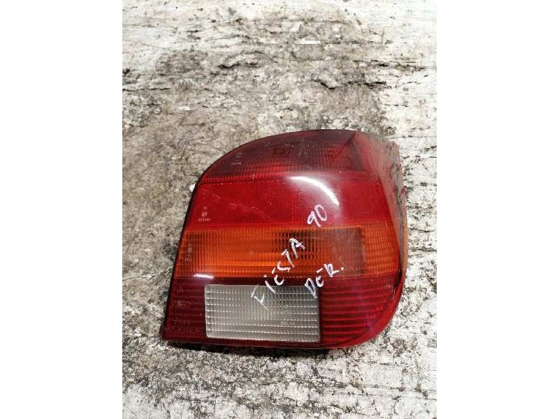 Recambio de piloto trasero derecho para ford fiesta berl./courier referencia OEM IAM   