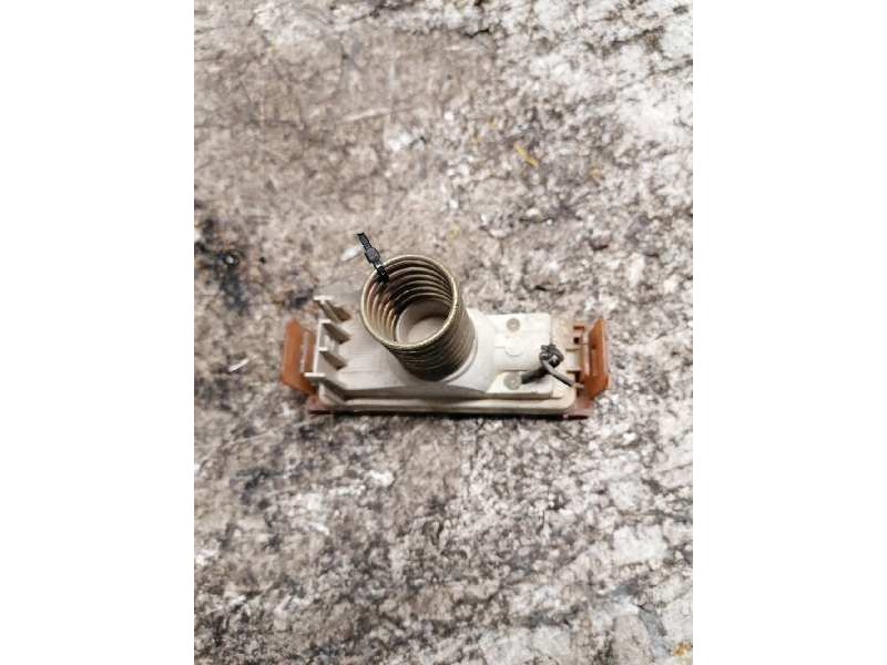 Recambio de piloto delantero derecho para renault rapid/express (f40) referencia OEM IAM   