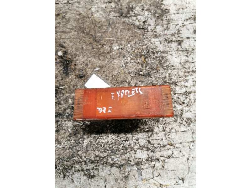 Recambio de piloto delantero izquierdo para renault rapid/express (f40) referencia OEM IAM   