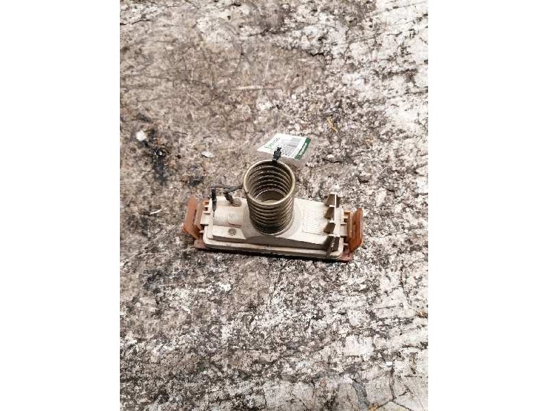 Recambio de piloto delantero izquierdo para renault rapid/express (f40) referencia OEM IAM   