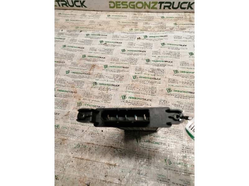 Recambio de resistencia calefaccion para citroen c4 berlina collection referencia OEM IAM C667800330STV 5 PINS 