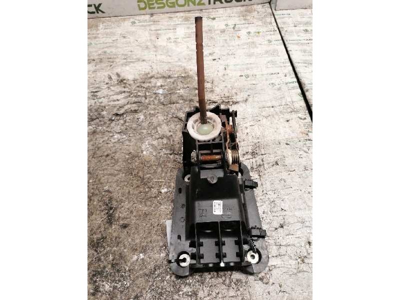 Recambio de palanca cambio para citroen c4 berlina collection referencia OEM IAM 9688691580  