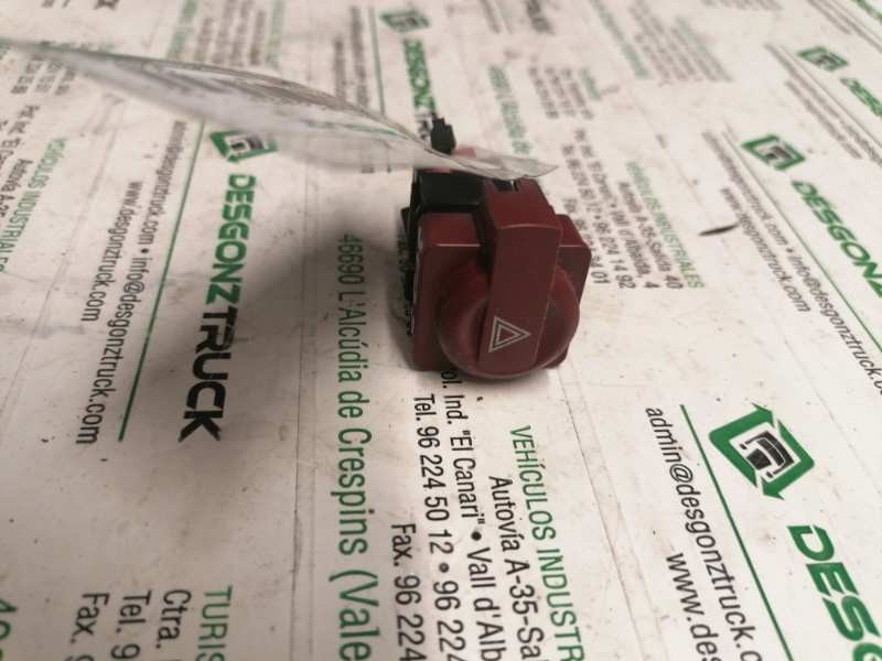 Recambio de warning para citroen c4 berlina collection referencia OEM IAM 96480877KR 4 PINS 