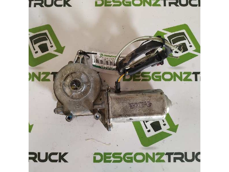 Recambio de motor elevalunas delantero derecho para renault hr xxx.18/26 premium 01 referencia OEM IAM   