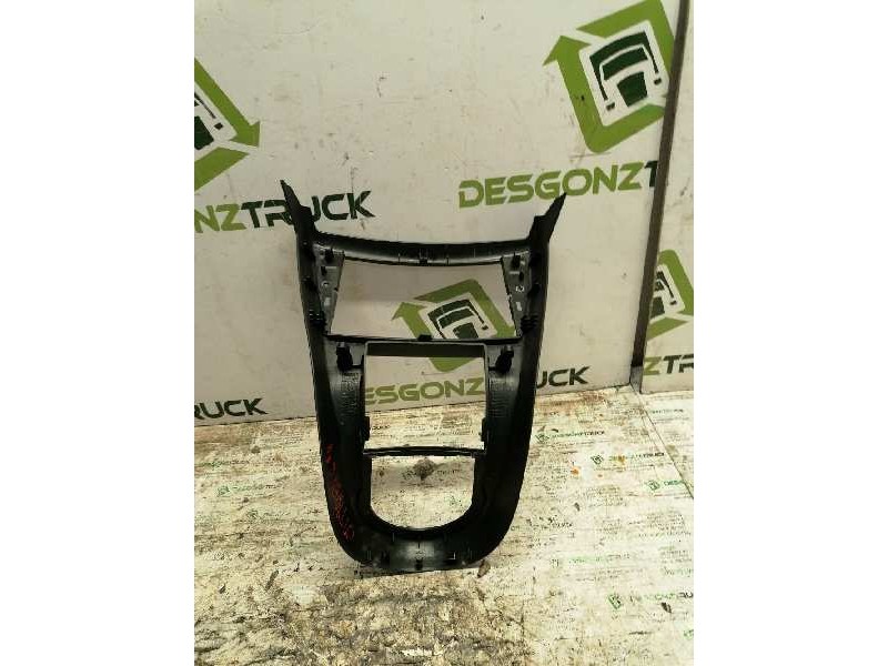 Recambio de guarnecidos palanca cambio para citroen c4 berlina referencia OEM IAM 9646338577  