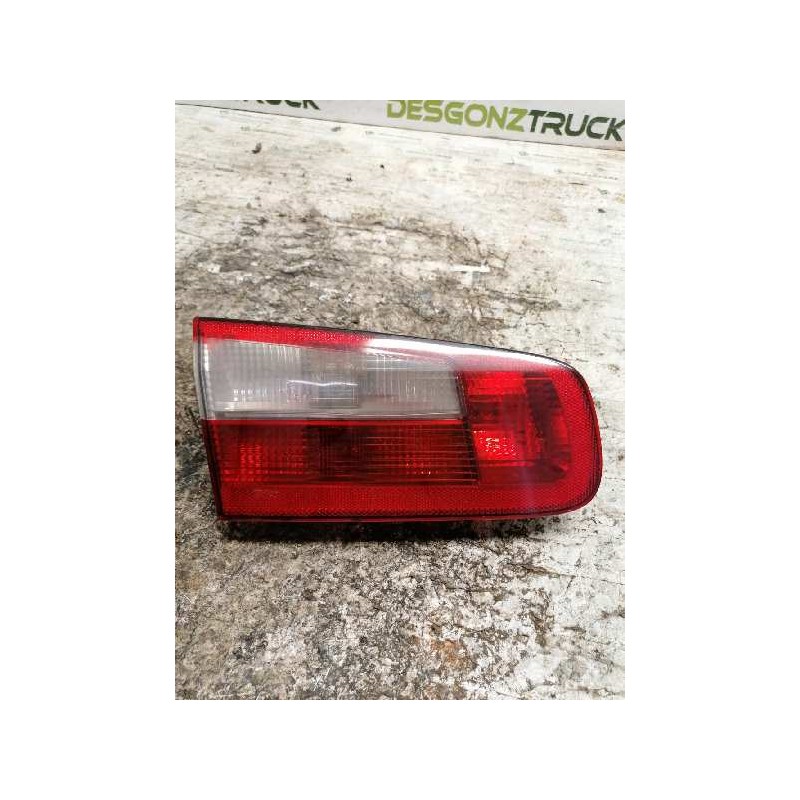 Recambio de piloto trasero izquierdo interior para renault laguna ii (bg0) authentique referencia OEM IAM   4 PINS