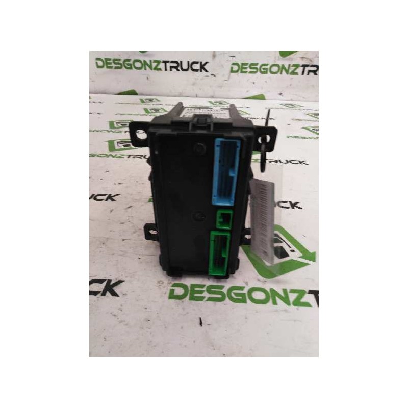 Recambio de modulo electronico para renault premium route 2006 fas 4x2 larga distancia referencia OEM IAM 7420554487  CENTRALITA
