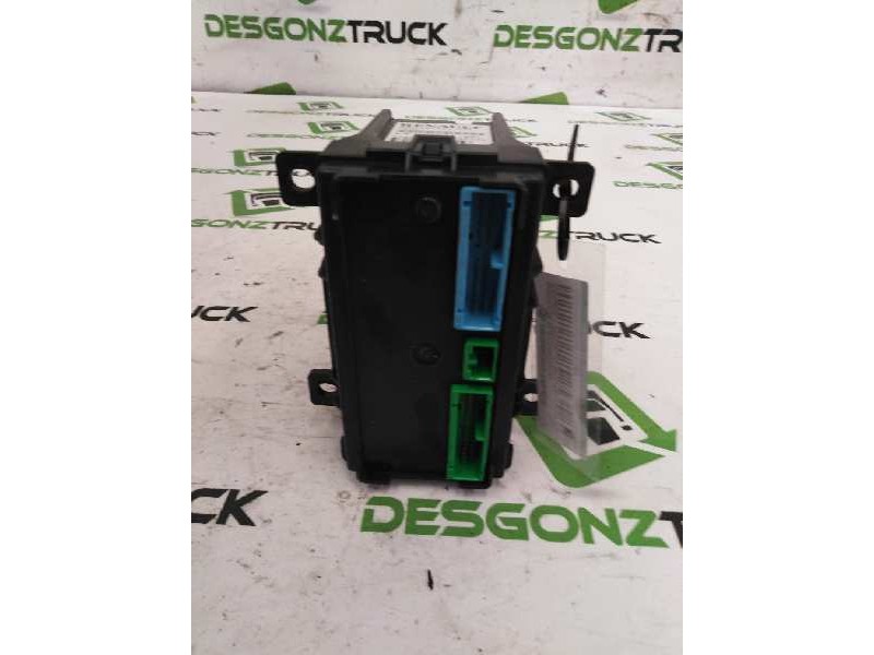 Recambio de modulo electronico para renault premium route 2006 fas 4x2 larga distancia referencia OEM IAM 7420554487  CENTRALITA