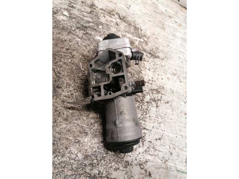 Recambio de soporte filtro aceite para seat leon (1p1) 1.9 tdi referencia OEM IAM 045115389G 6740273401 