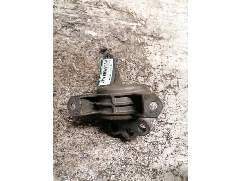Recambio de soporte motor derecho para opel zafira b cosmo referencia OEM IAM 90539246  