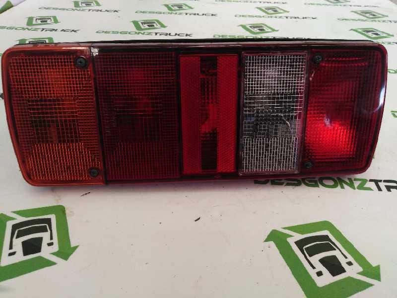 Recambio de piloto trasero izquierdo para nissan l-80.09 referencia OEM IAM   PILOTO UNIVERSAL CAMION