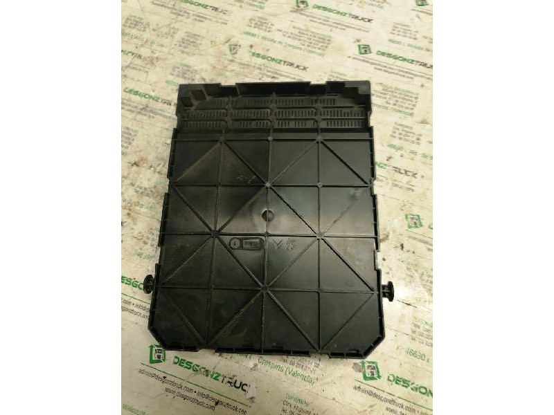 Recambio de caja reles / fusibles para peugeot 207 xs pack referencia OEM IAM 9659285580 0522307150506 BSI