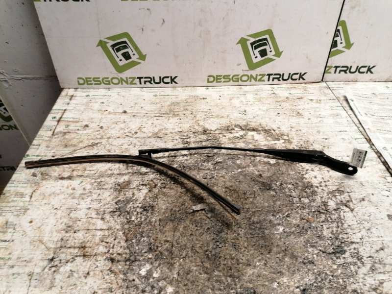 Recambio de brazo limpia delantero izquierdo para peugeot 207 xs pack referencia OEM IAM   