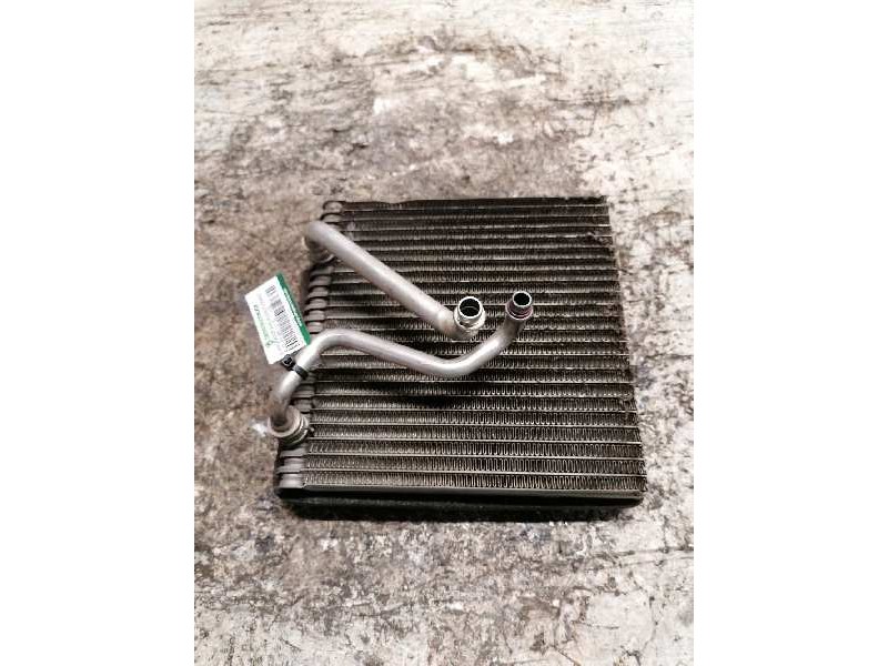Recambio de evaporador aire acondicionado para audi a3 (8p) 1.9 tdi referencia OEM IAM   