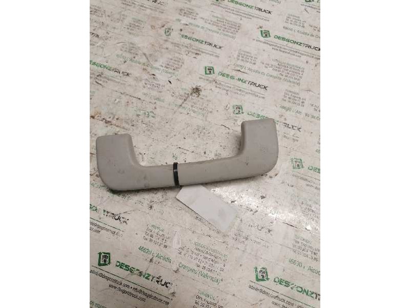 Recambio de asa para audi a3 (8p) 1.9 tdi referencia OEM IAM 8P0857607C DELANTERA DERECHA 