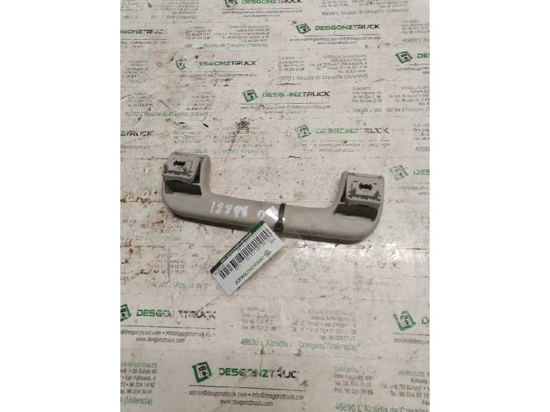 Recambio de asa para audi a3 (8p) 1.9 tdi referencia OEM IAM 8P0857607C DELANTERA DERECHA 