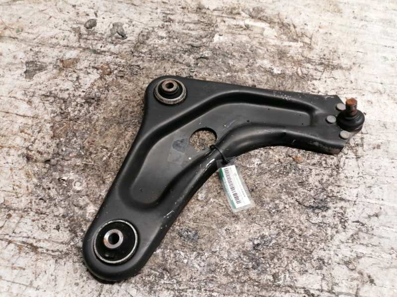 Recambio de brazo suspension inferior delantero derecho para peugeot 207 xs pack referencia OEM IAM   
