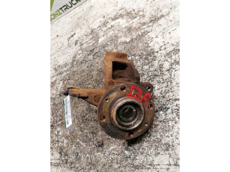 Recambio de mangueta delantera derecha para peugeot 207 xs pack referencia OEM IAM   