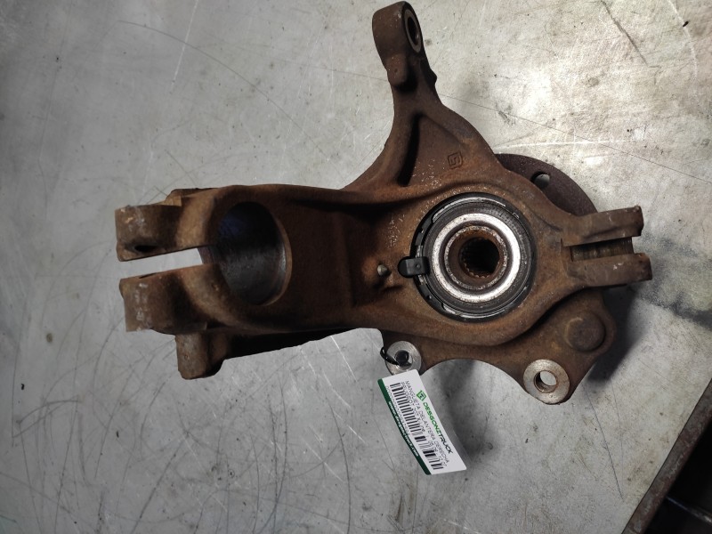 Recambio de mangueta delantera derecha para peugeot 207 x-line referencia OEM IAM   