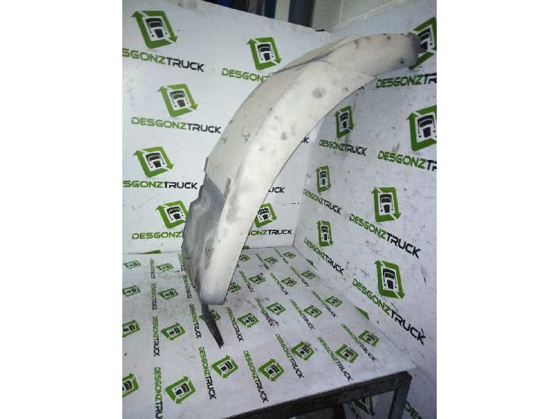 Recambio de guardabarros delantero derecho para iveco eurotech cursor (mh) 7.8 diesel referencia OEM IAM   