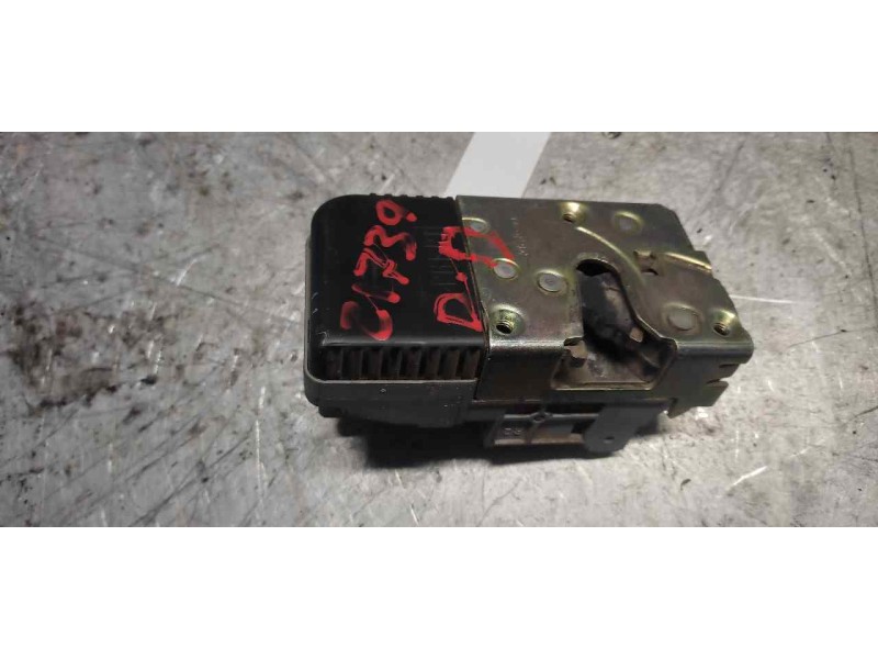 Recambio de cerradura puerta delantera derecha para peugeot expert kasten standard básico referencia OEM IAM  6 PINS 