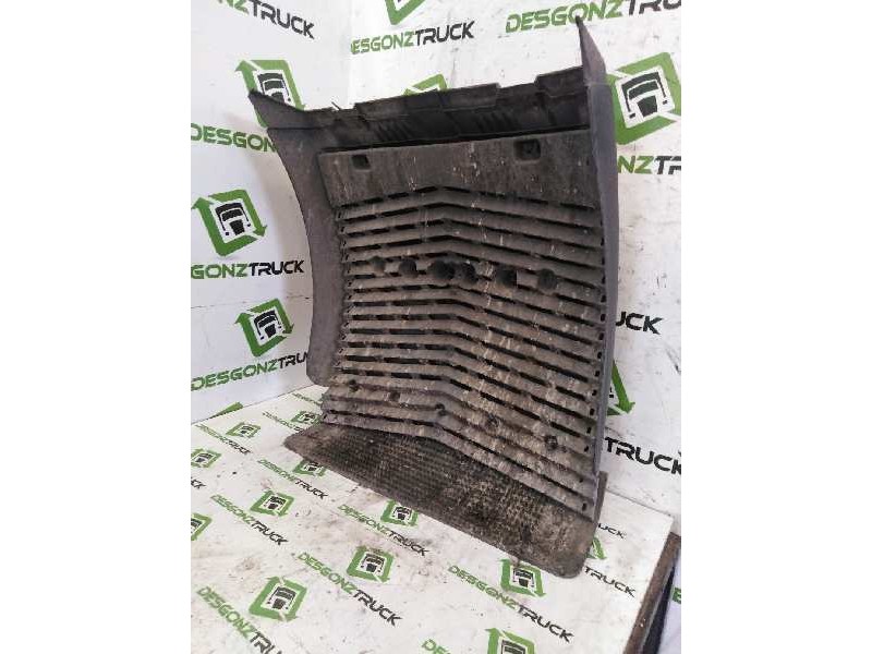 Recambio de guardabarros trasero derecho para man tgs 18.xxx 10.5 diesel referencia OEM IAM   