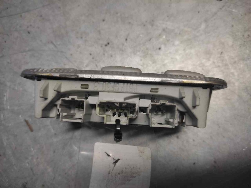 Recambio de luz interior para peugeot 807 sv referencia OEM IAM  2/4/2 PINS CENTRAL