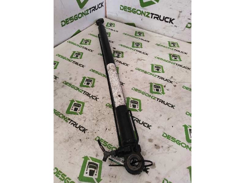 Recambio de brazo elevacion cabina para man tgx 18.xxx 12.4 diesel referencia OEM IAM 6138 1083776 81417236138