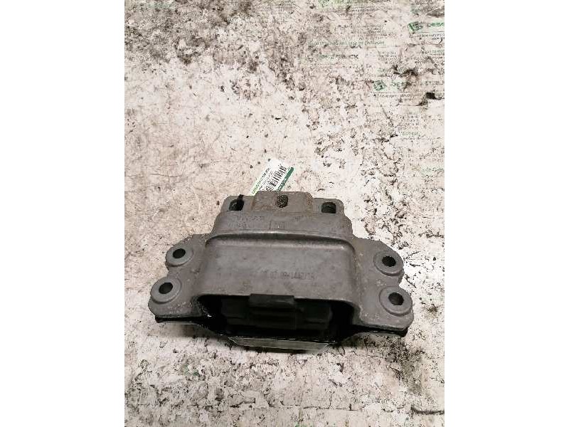 Recambio de soporte motor izquierdo para seat leon (1p1) comfort limited referencia OEM IAM 1K0199555  