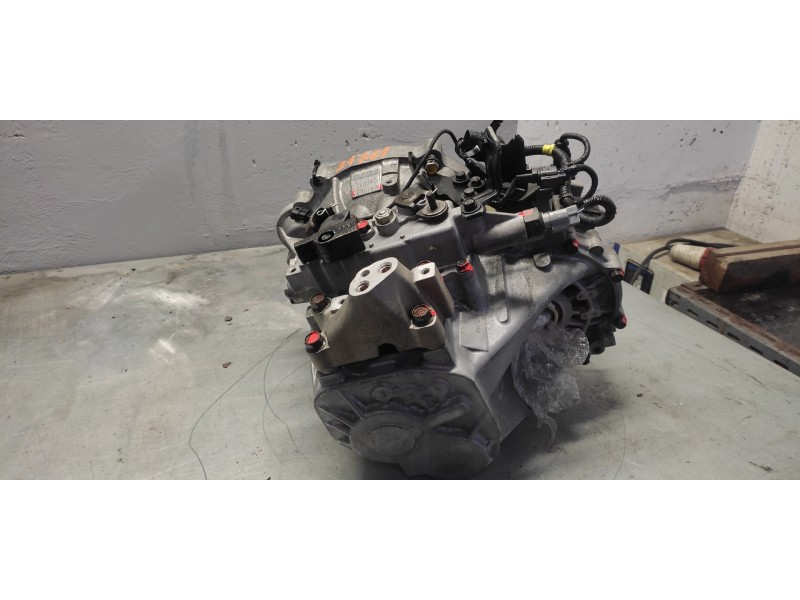 Recambio de caja cambios para hyundai accent (mc) gl referencia OEM IAM P61763  