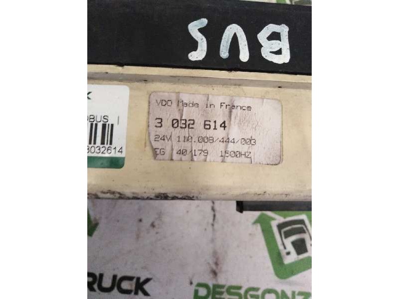Recambio de cuadro instrumentos para volvo touring b10m 60 autobus referencia OEM IAM 3032614  