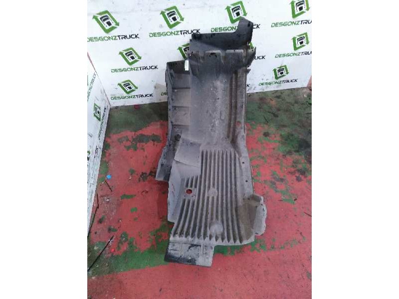 Recambio de guardabarros delantero derecho para man tg - a 18.xxx 12.4 diesel referencia OEM IAM 81612300208 PARTE SUPERIOR 
