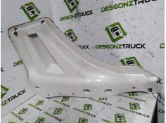 Recambio de moldura puerta delantera izquierda para volvo fh xxx fg 4x2 low corto referencia OEM IAM    2