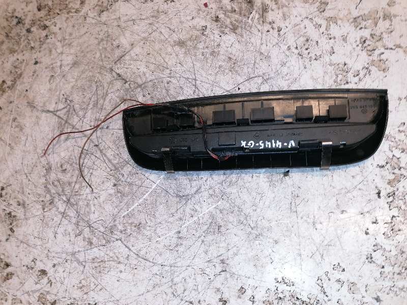 Recambio de luz central de freno para volkswagen passat berlina (3b2) comfortline referencia OEM IAM 3B5945121  