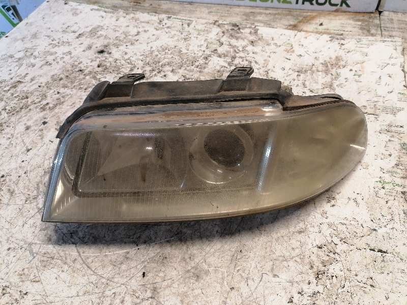 Recambio de faro izquierdo para audi a4 berlina (b5) 1.8 20v turbo referencia OEM IAM 8D0941003AK  