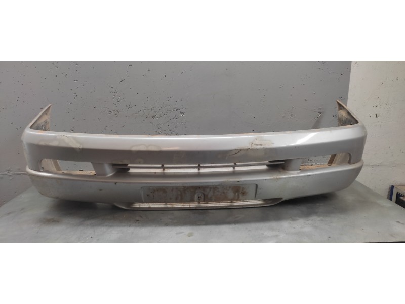 Recambio de paragolpes delantero para peugeot 806 universal studios port aventura referencia OEM IAM   