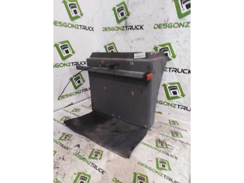 Recambio de guardabarros delantero derecho para nissan eco - t 135.60/100 kw/e2 referencia OEM IAM   