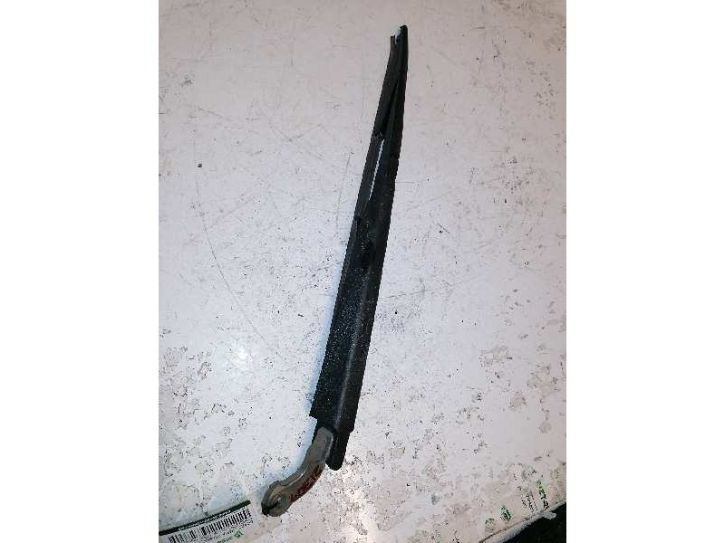 Recambio de brazo limpia trasero para ford focus lim. (cb4) titanium referencia OEM IAM   