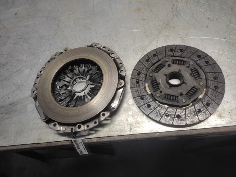 Recambio de kit embrague para bmw x3 (e83) 3.0d referencia OEM IAM   