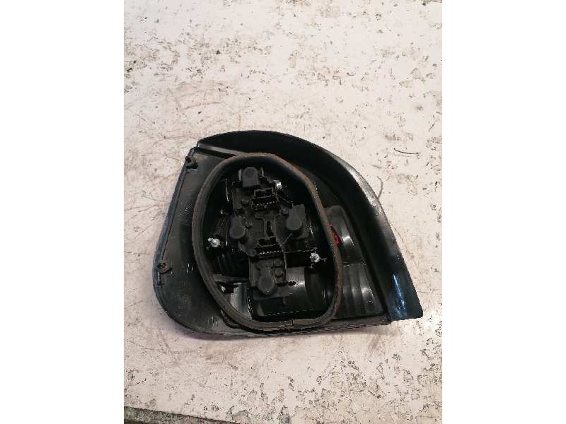 Recambio de piloto trasero derecho para renault scenic (ja..) 1.6 16v authentique (ja0b/11) referencia OEM IAM   