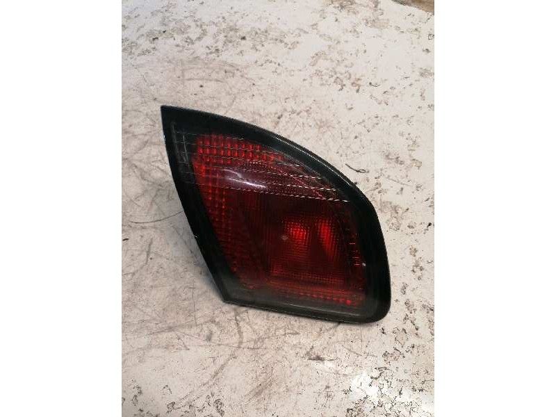 Recambio de piloto trasero izquierdo interior para nissan primera berlina (p11) básico referencia OEM IAM   